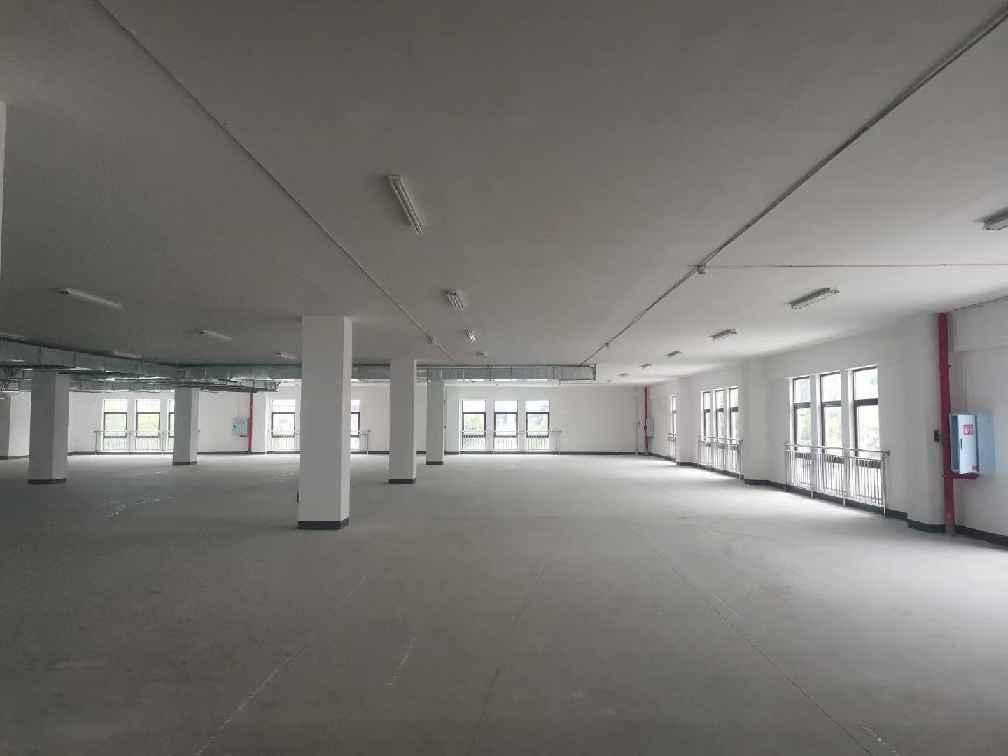 1740362660158050.jpg 轮播1.jpg